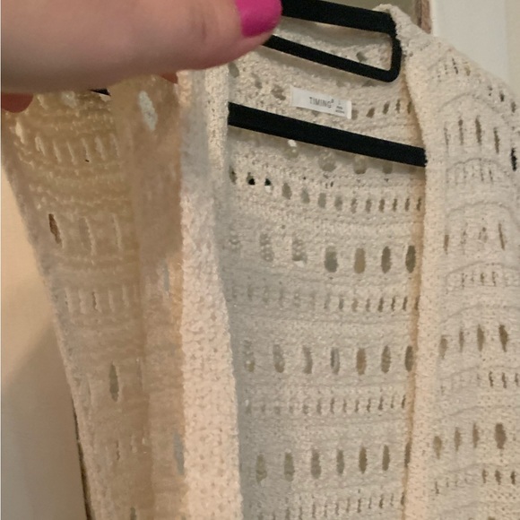 Timing Crochet Kimono - Picture 2 of 4